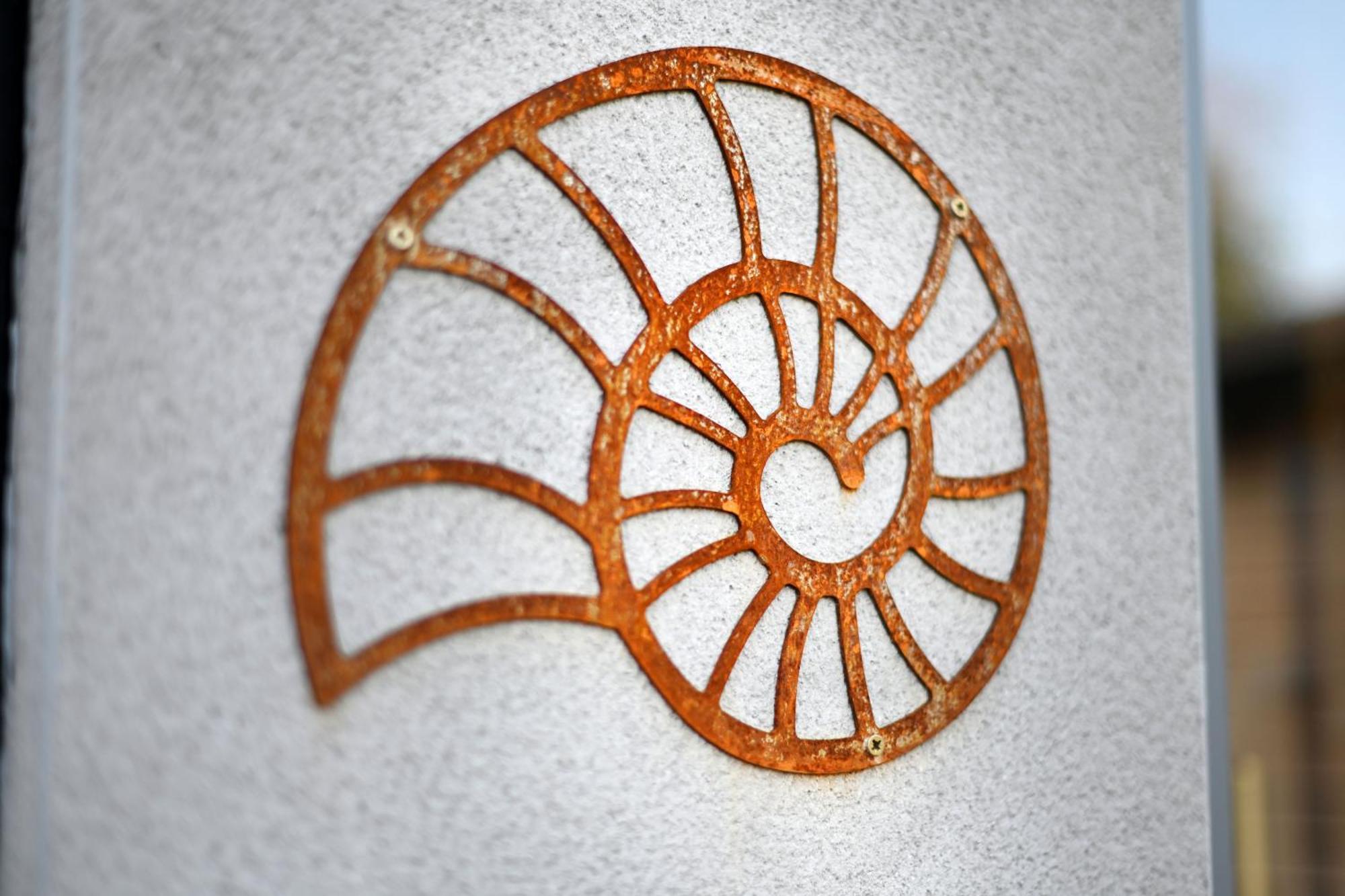 The Old Cottage Bakery 莱姆里吉斯 外观 照片